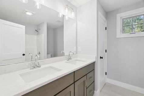 2 Washburn Farm Lane Kittery ME 03905