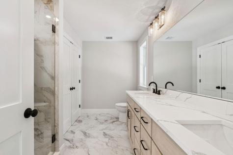 2 Washburn Farm Lane Kittery ME 03905