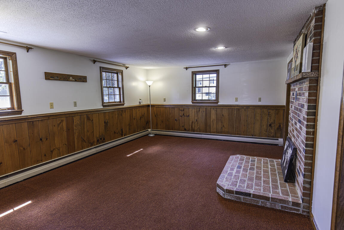 33 Hillside Drive Hampden ME 04444