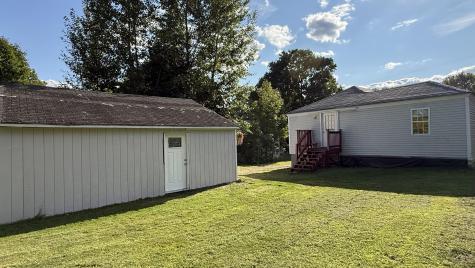 9 Lancaster Avenue Guilford ME 04443
