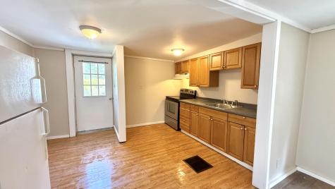 9 Lancaster Avenue Guilford ME 04443