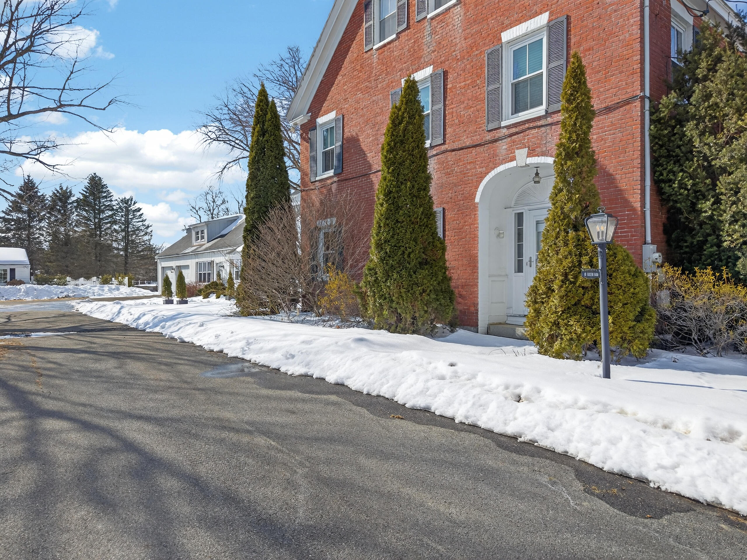 18 Buxton Road Saco ME 04072