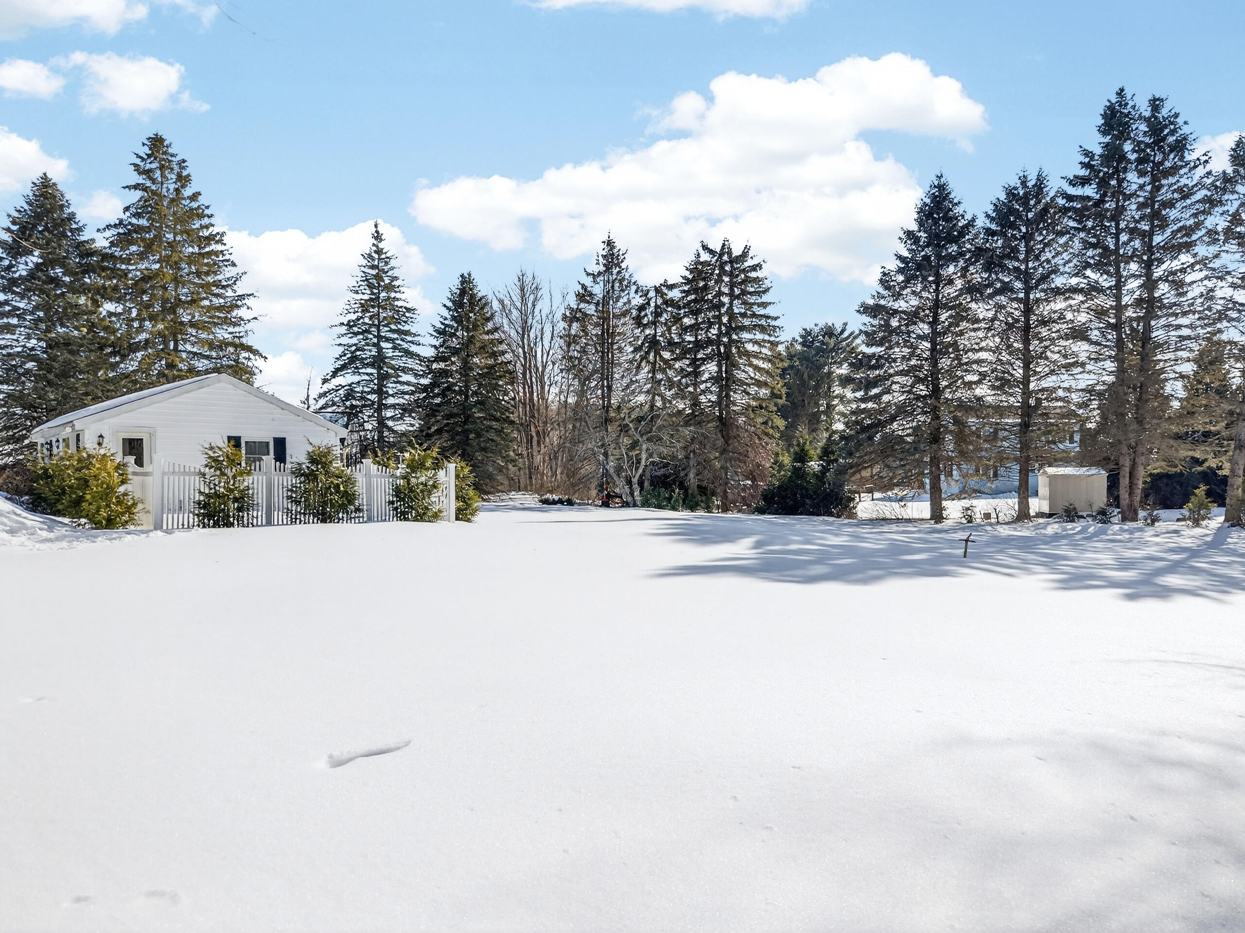 18 Buxton Road Saco ME 04072