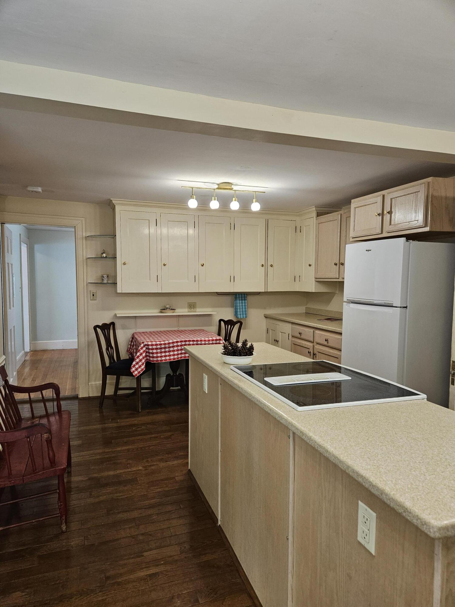 249 Kenduskeag Avenue Bangor ME 04401