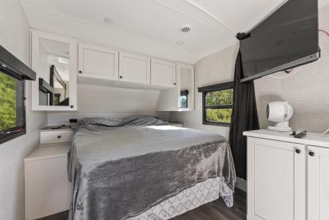 27 Lynn Drive Parsonsfield ME 04047