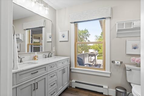 8 Country Club Road Boothbay ME 04537