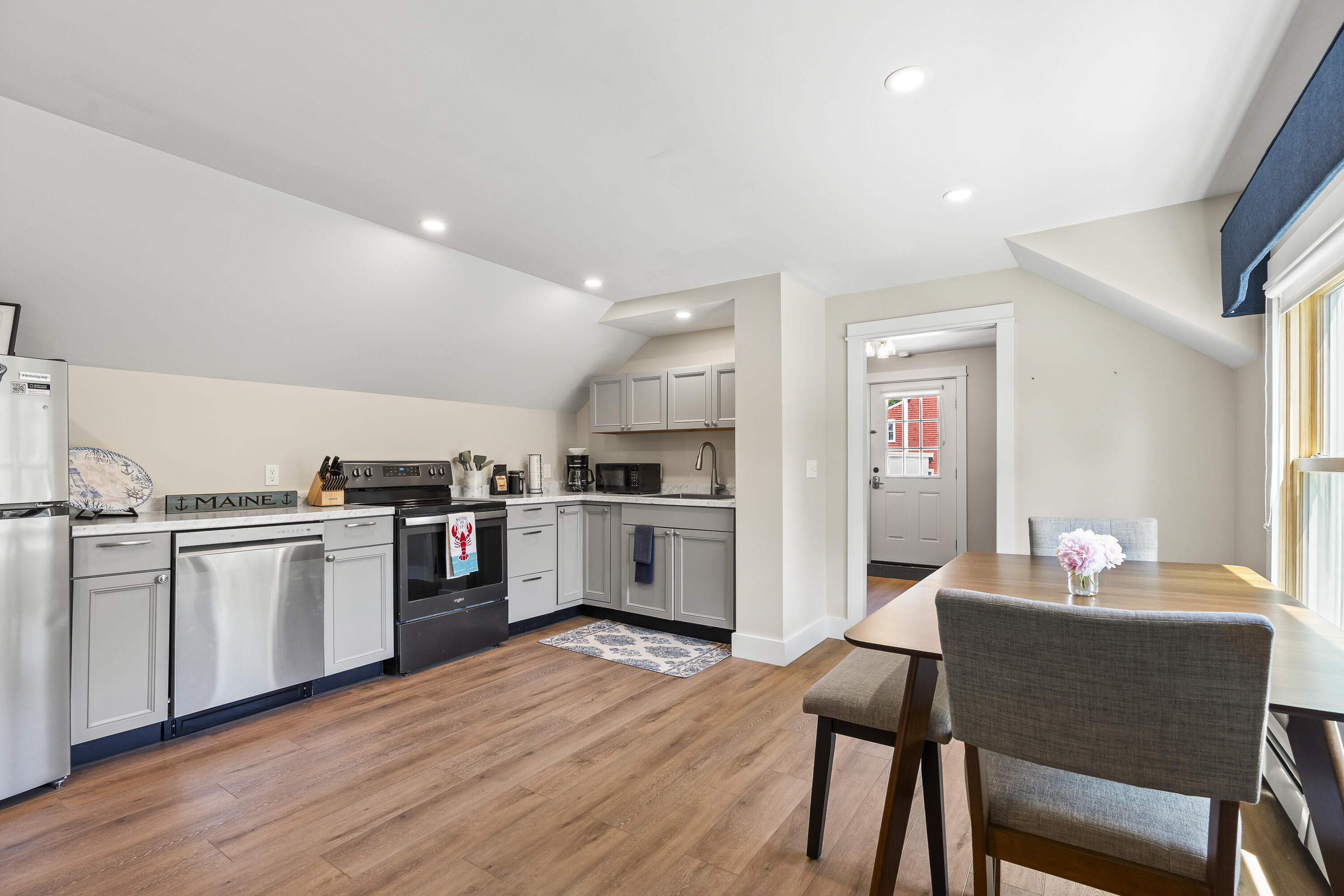 8 Country Club Road Boothbay ME 04537