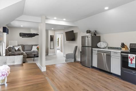 8 Country Club Road Boothbay ME 04537