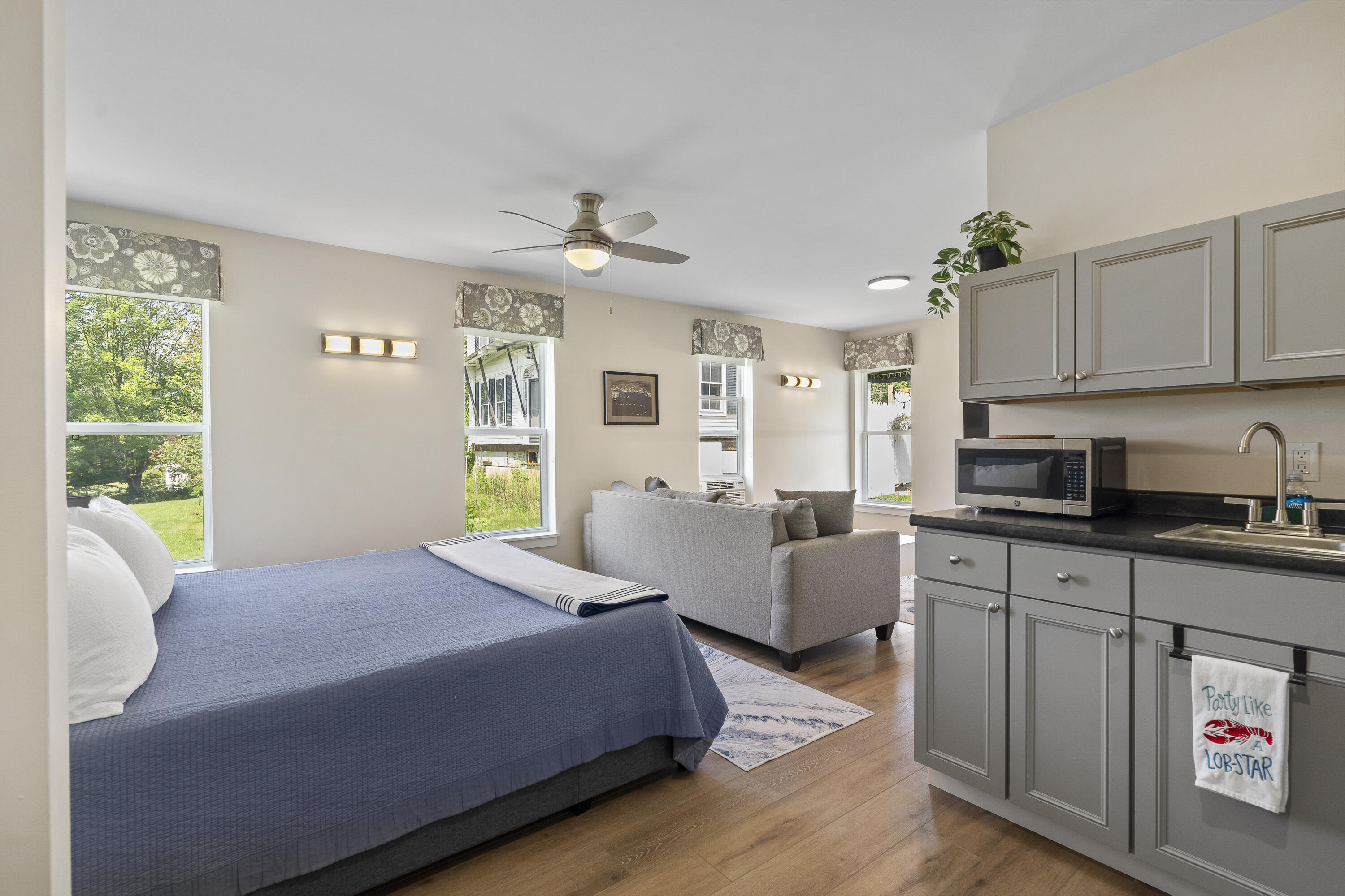 8 Country Club Road Boothbay ME 04537