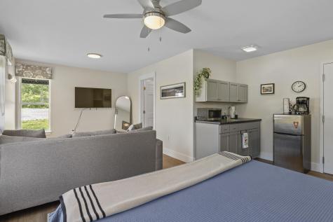 8 Country Club Road Boothbay ME 04537