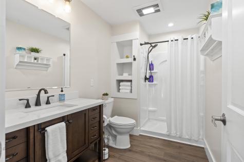 8 Country Club Road Boothbay ME 04537