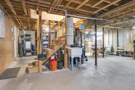 417 Middle Road Falmouth ME 04105