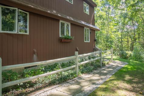 417 Middle Road Falmouth ME 04105