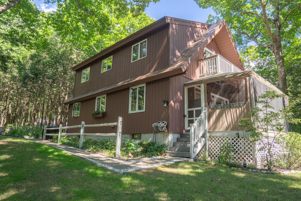 417 Middle Road Falmouth ME 04105