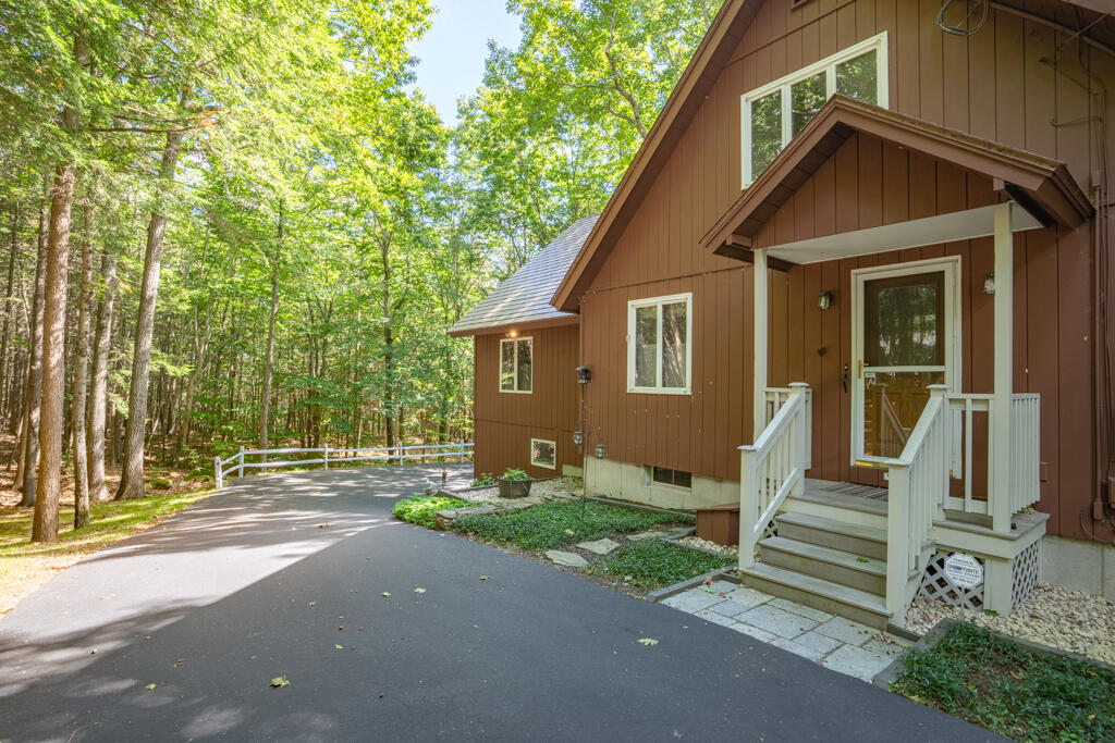 417 Middle Road Falmouth ME 04105