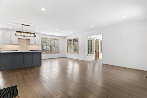 16 Sherman Cove Road Boothbay ME 04537