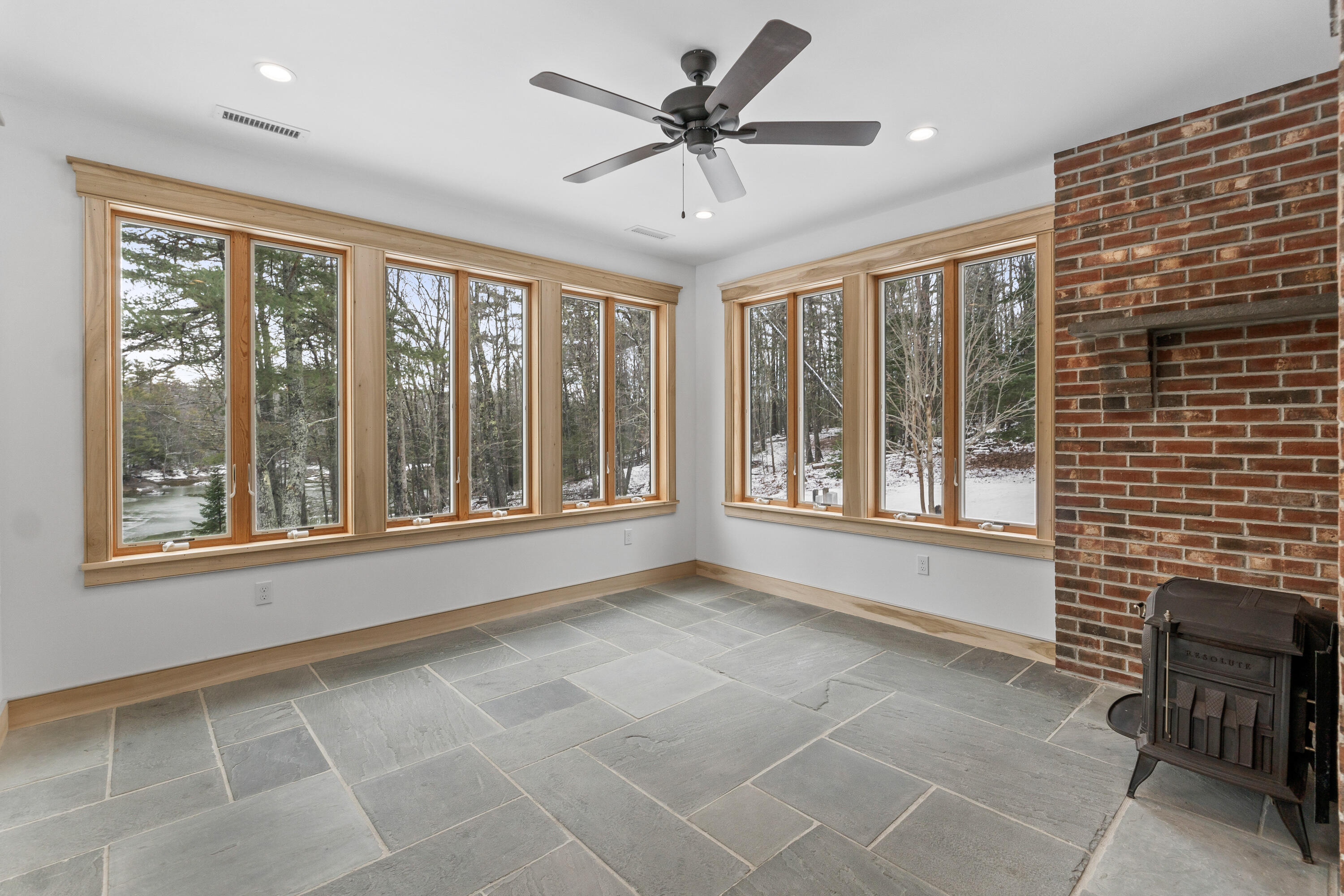 16 Sherman Cove Road Boothbay ME 04537