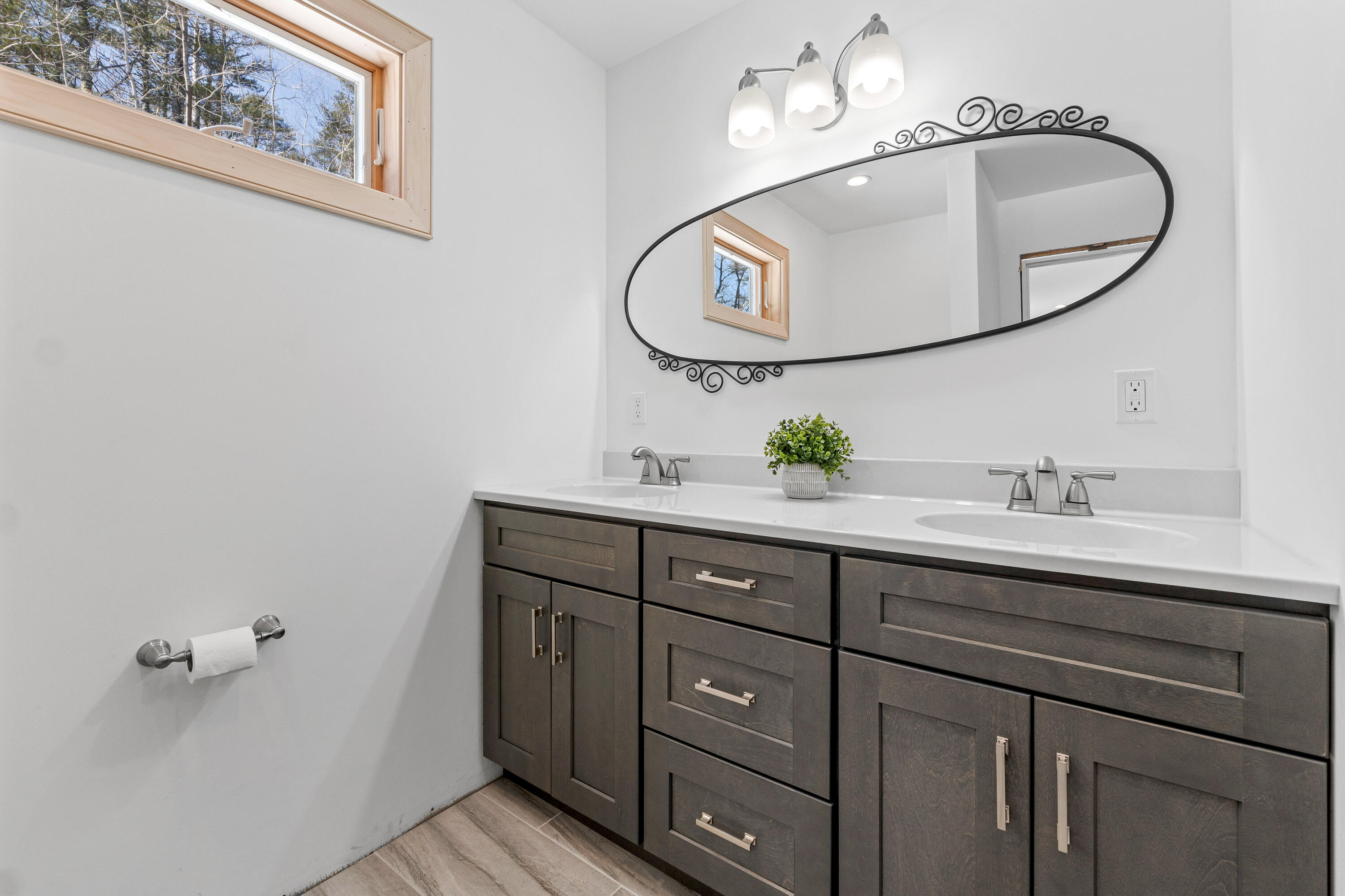 16 Sherman Cove Road Boothbay ME 04537