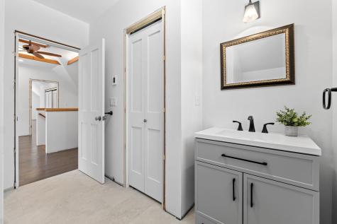 16 Sherman Cove Road Boothbay ME 04537