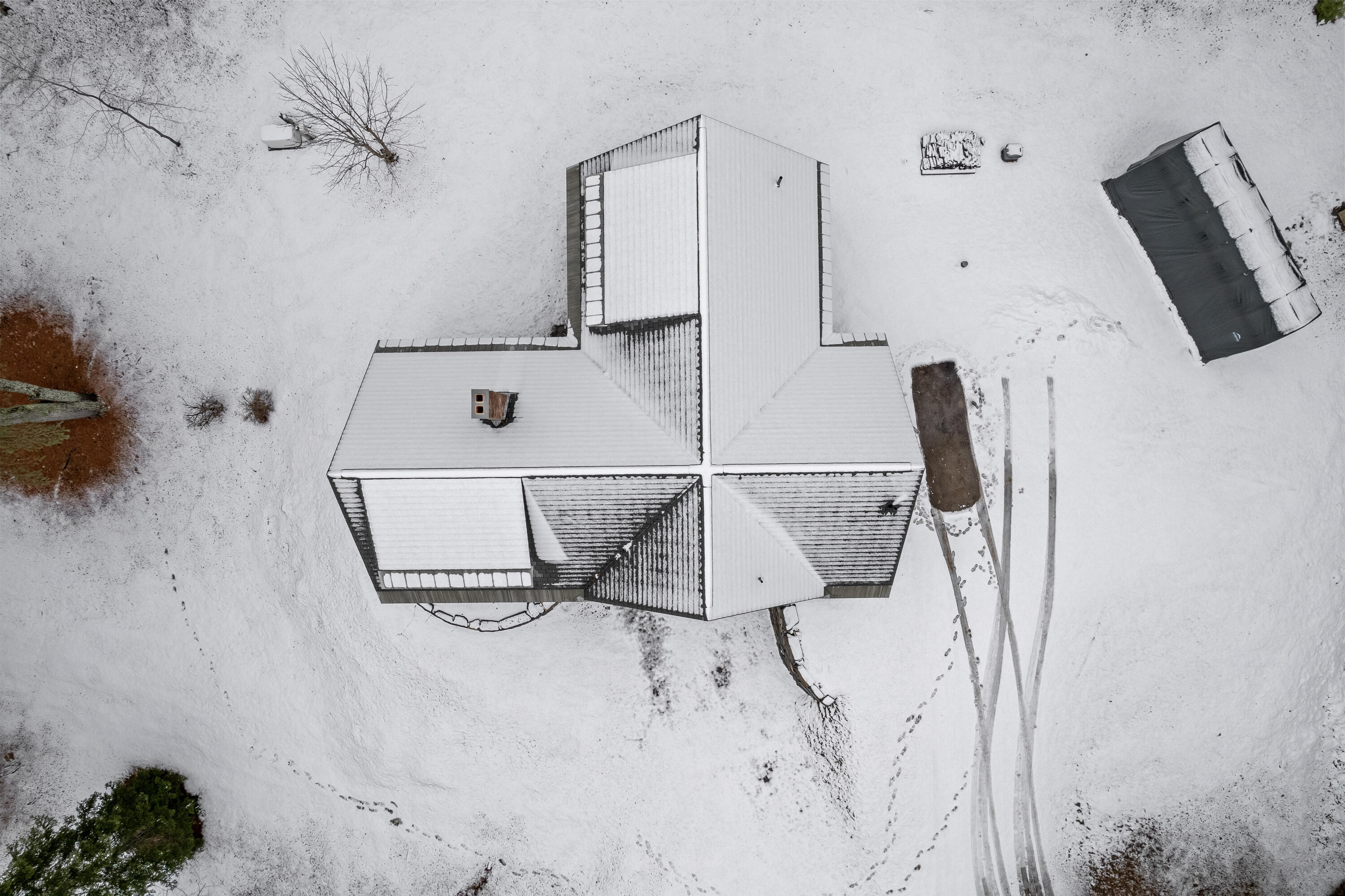 16 Sherman Cove Road Boothbay ME 04537