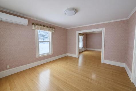 814 Main Street Sanford ME 04073