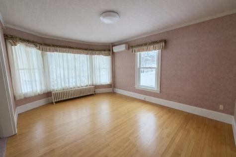 814 Main Street Sanford ME 04073