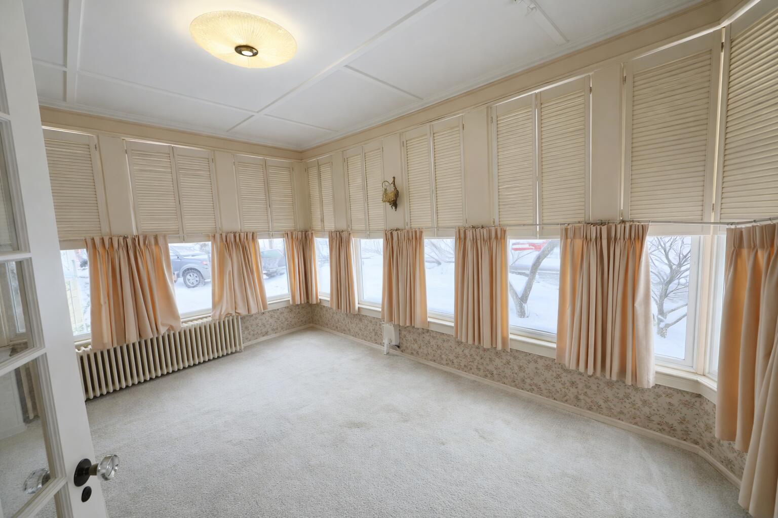 814 Main Street Sanford ME 04073