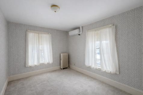 814 Main Street Sanford ME 04073