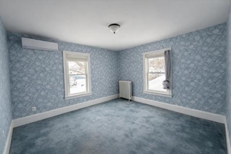 814 Main Street Sanford ME 04073