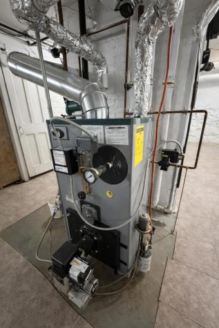 814 Main Street Sanford ME 04073