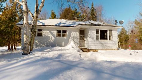 506 Park Street Livermore Falls ME 04254