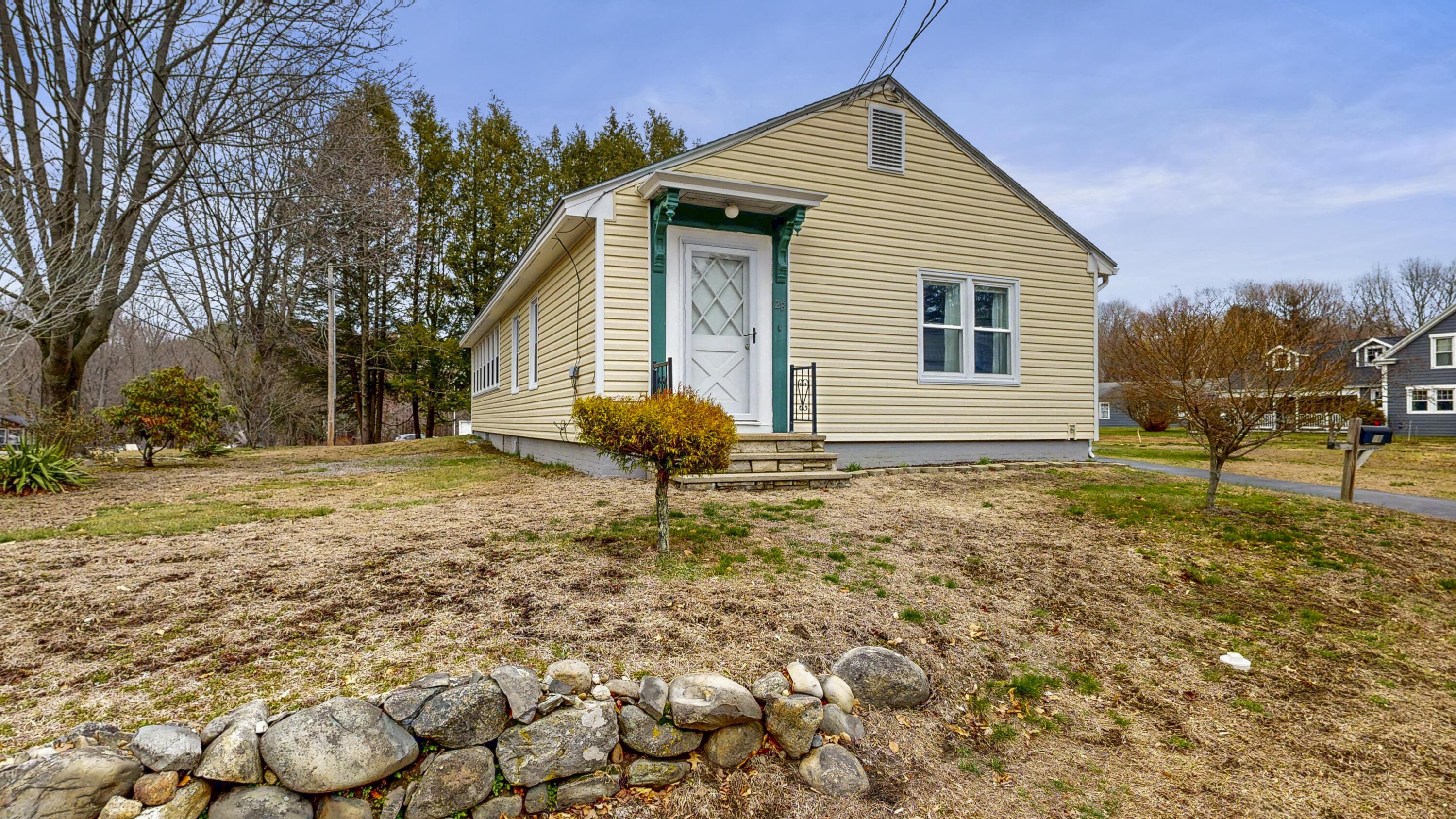 28 Ferry Road Saco ME 04072