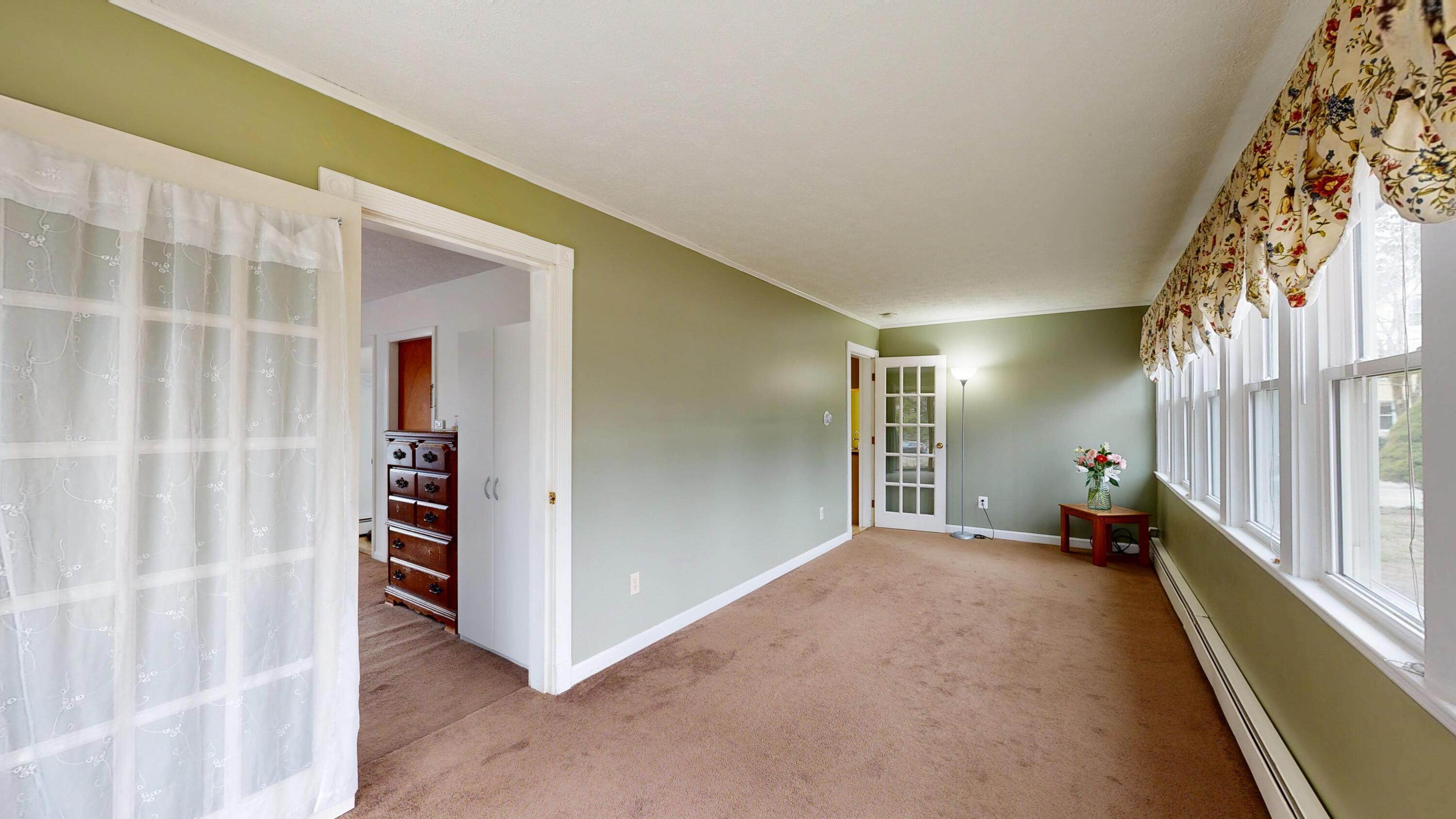 28 Ferry Road Saco ME 04072