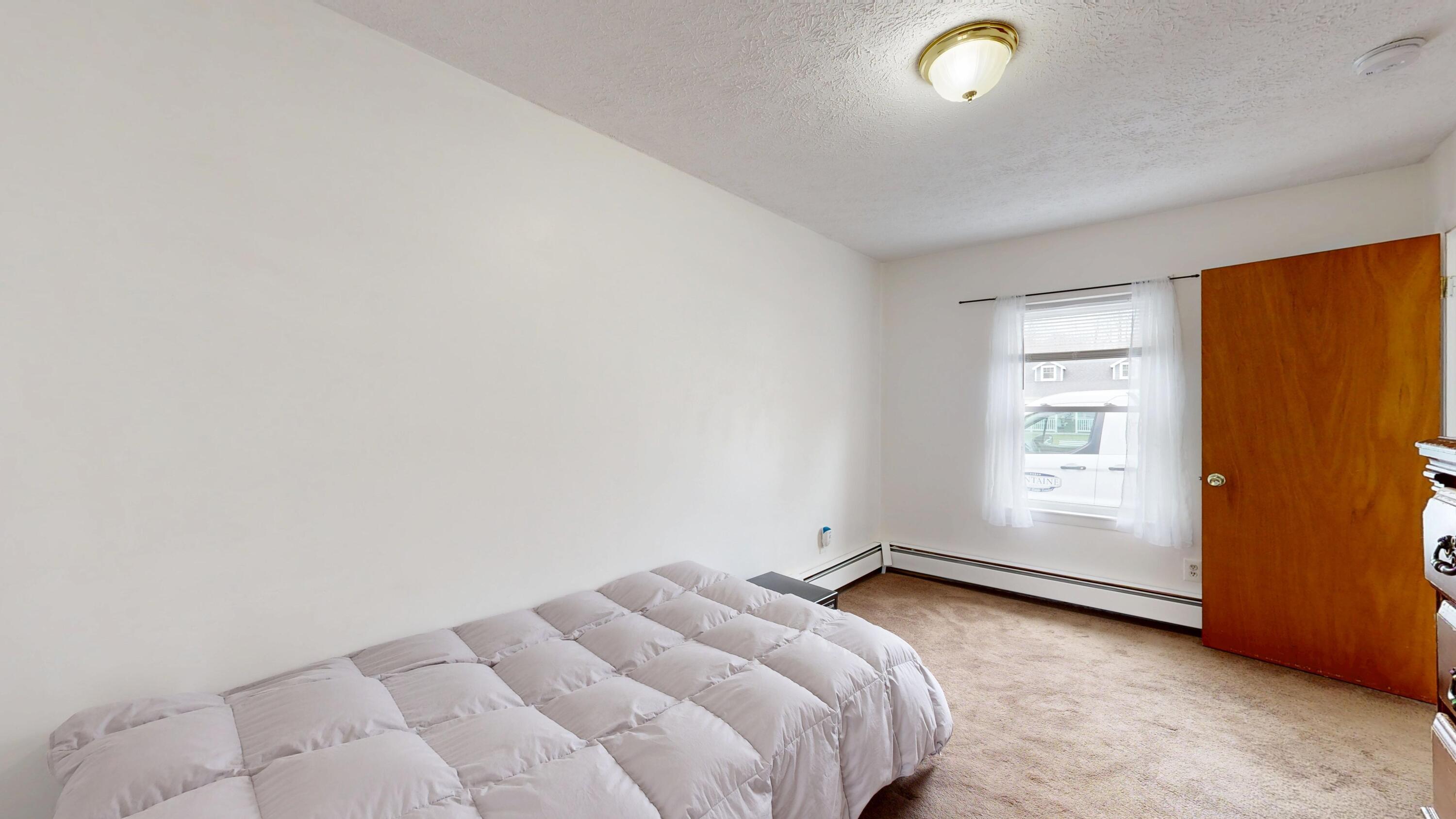 28 Ferry Road Saco ME 04072