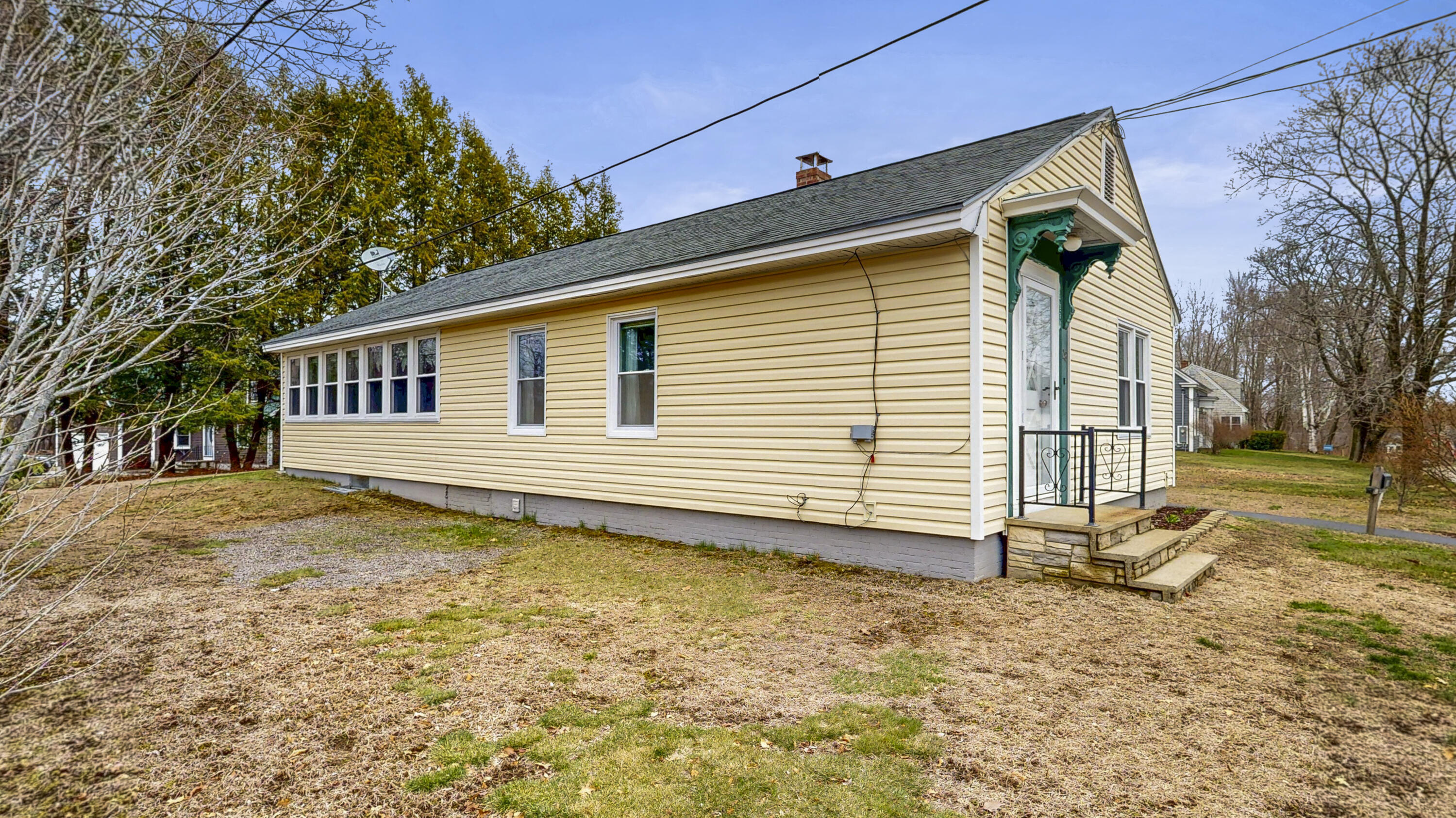 28 Ferry Road Saco ME 04072
