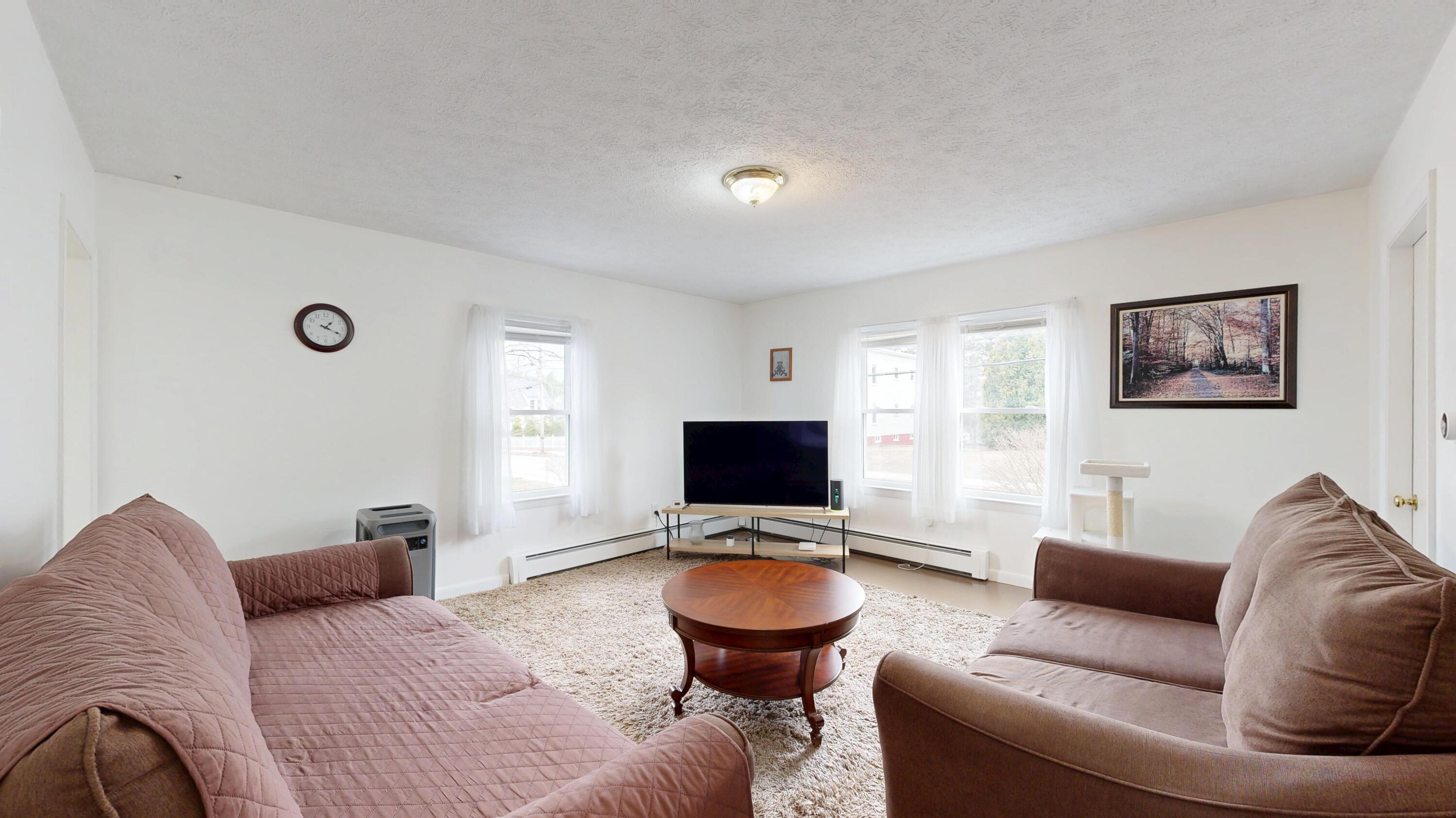 28 Ferry Road Saco ME 04072