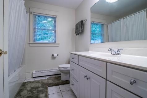 12 Springbrook Lane Falmouth ME 04105