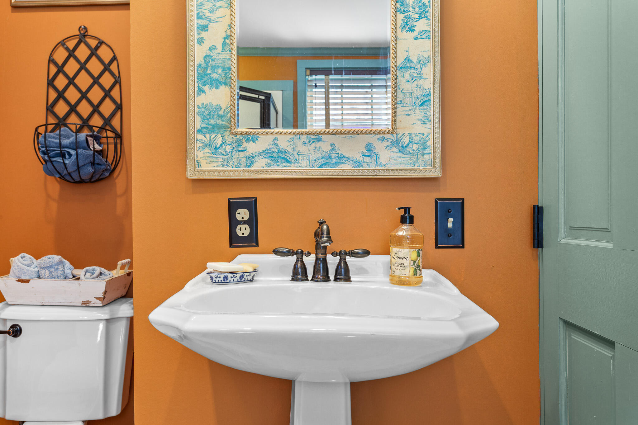 27 Windmill Hill Lane Castine ME 04421