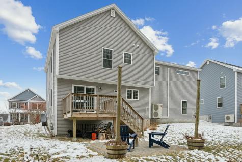 9 Clipper Street Cumberland ME 04110