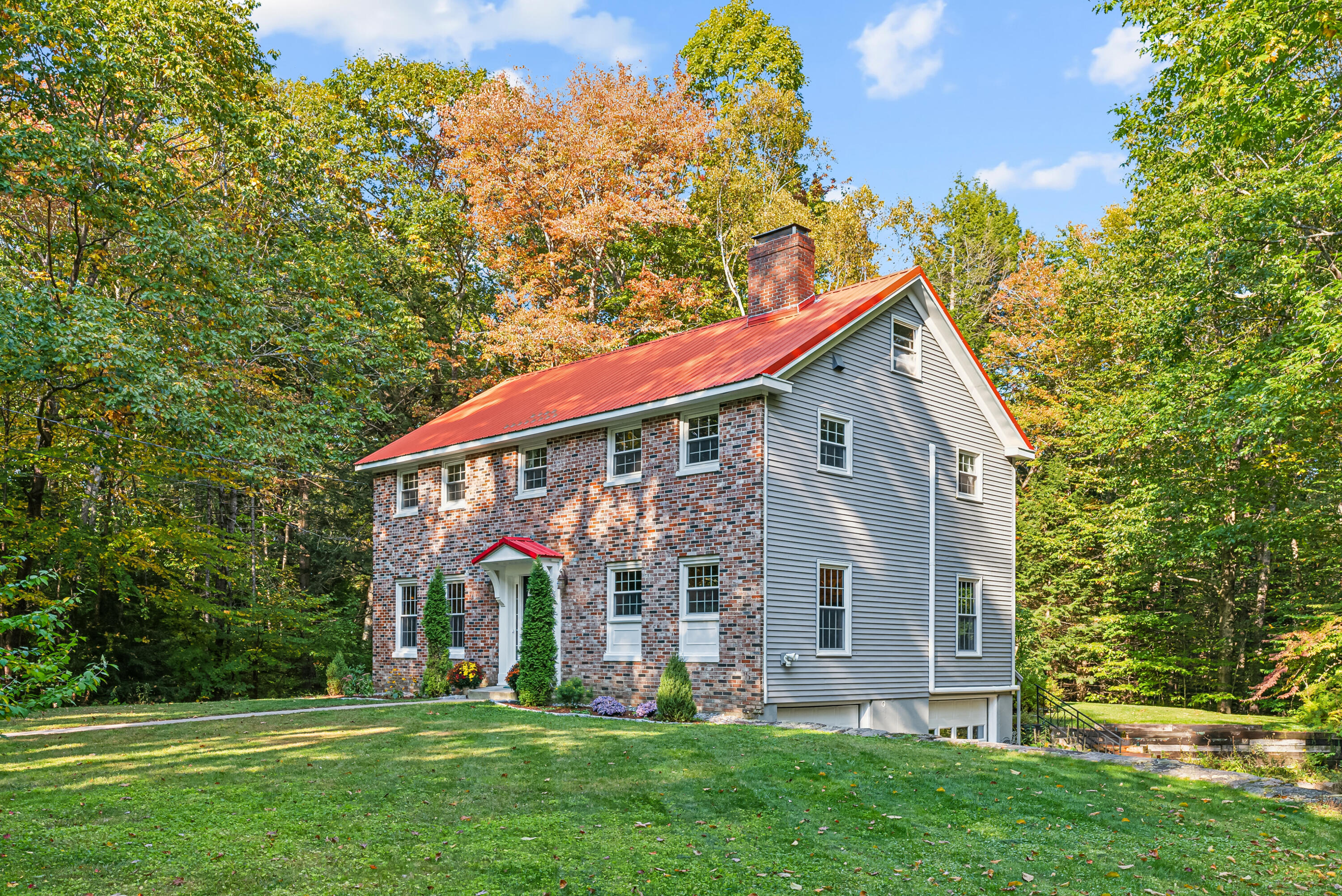 662 River Road Brunswick ME 04011