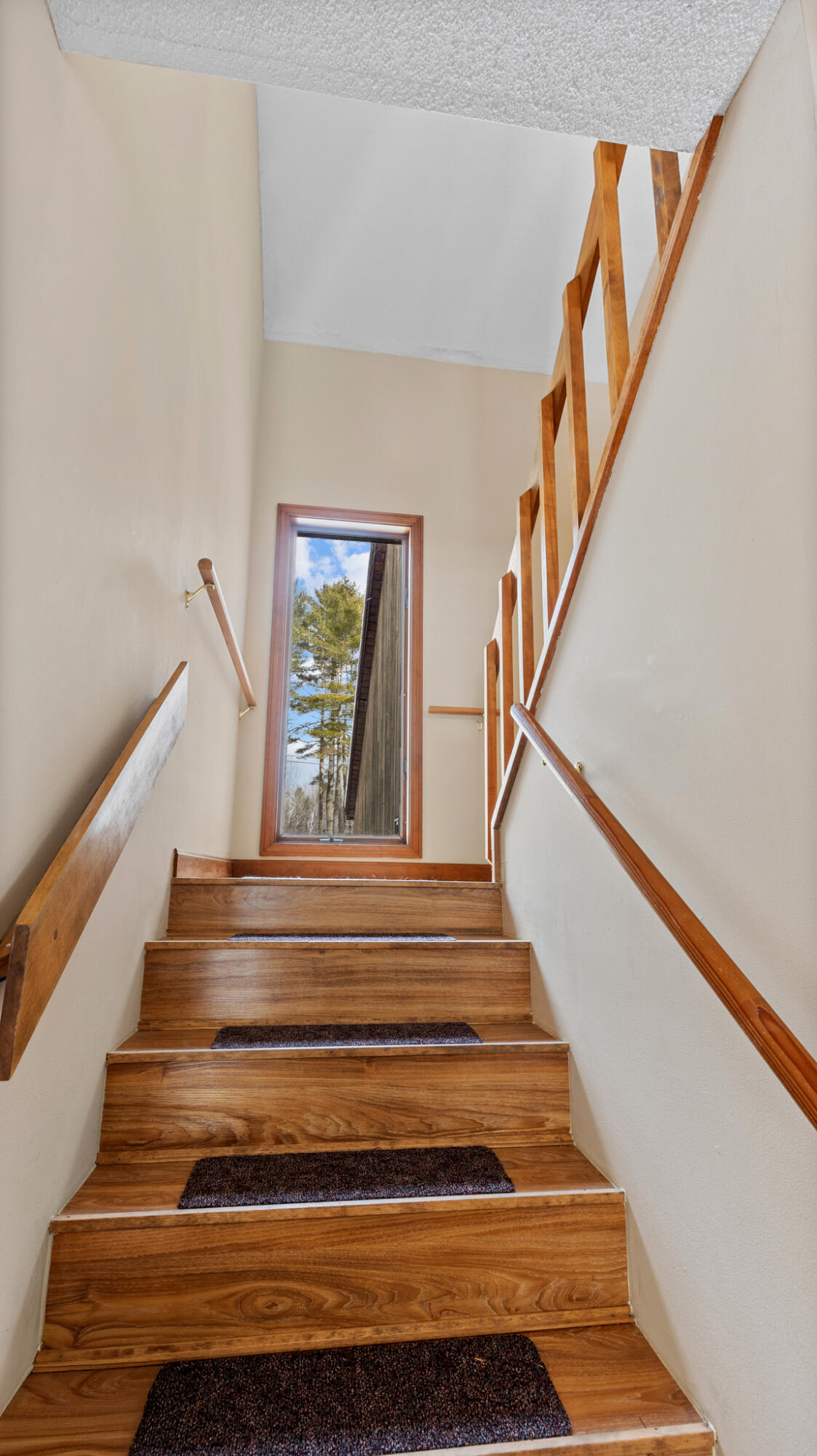 566 Deerfield Drive Hermon ME 04401