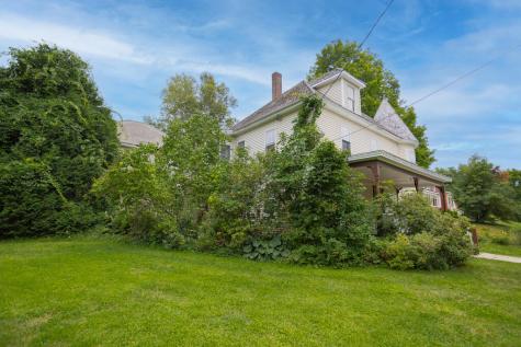 17 Village View Wilton ME 04294