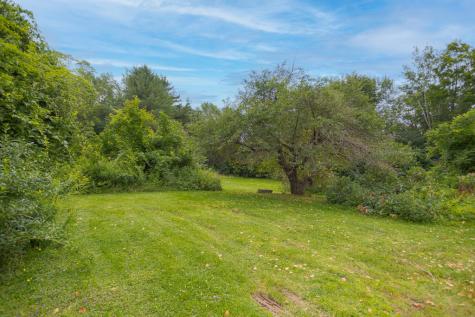 17 Village View Wilton ME 04294