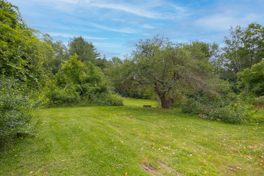 17 Village View Wilton ME 04294