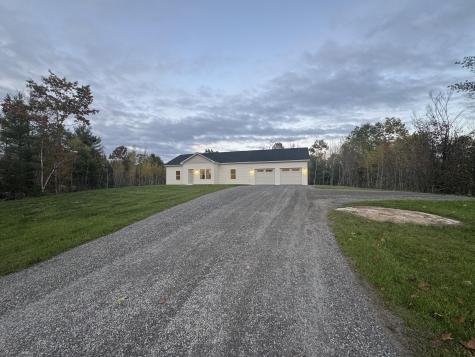 25 Rockwood Estates Windsor ME 04363