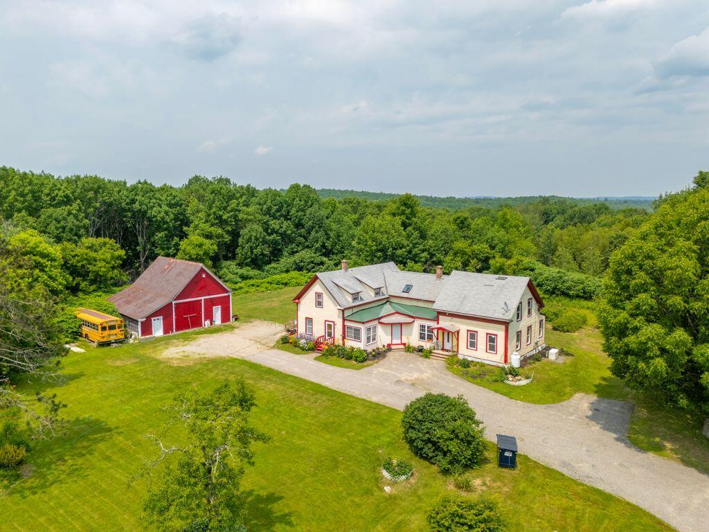 1146 Post Road Bowdoinham ME 04008