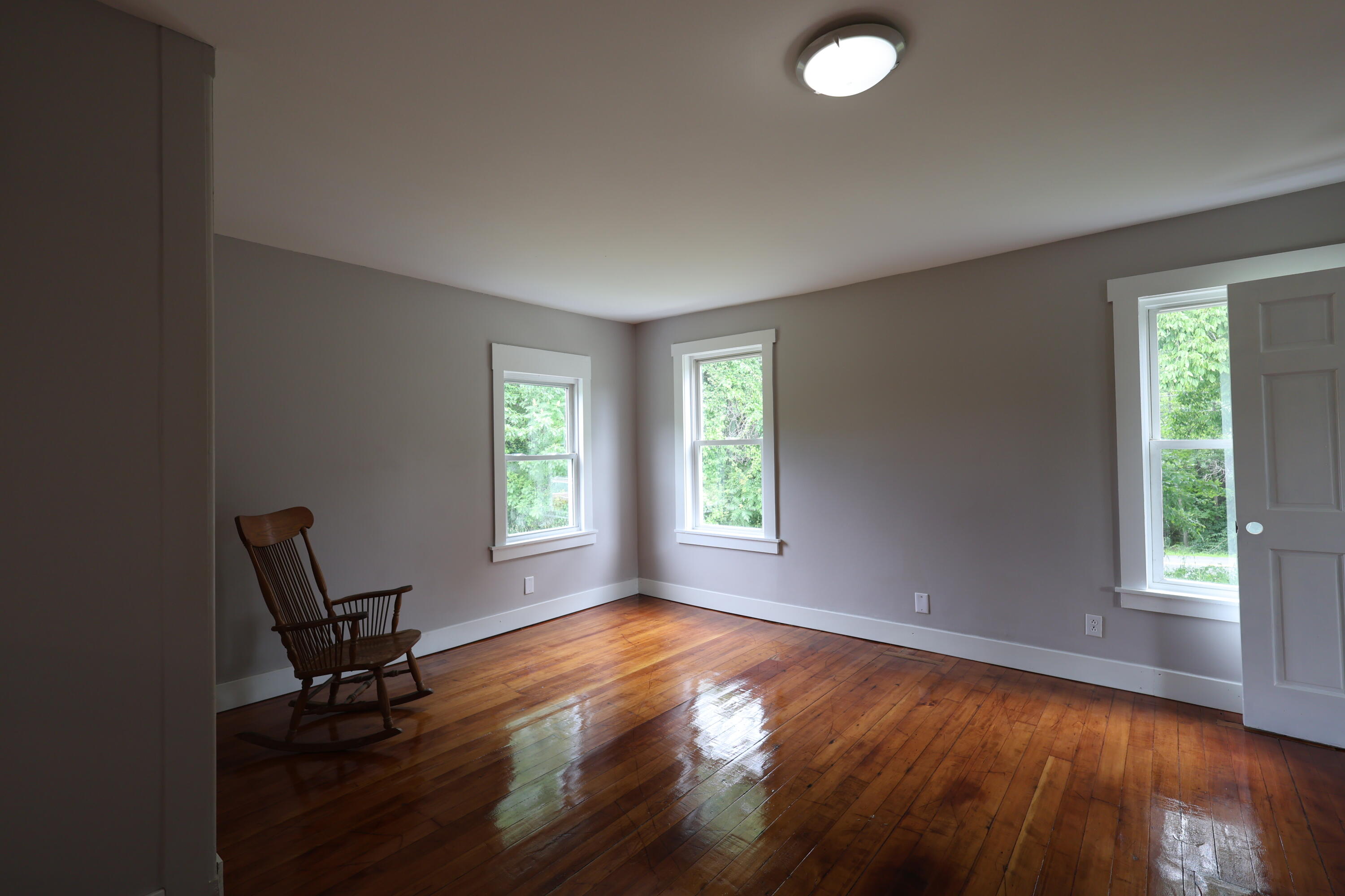 1146 Post Road Bowdoinham ME 04008