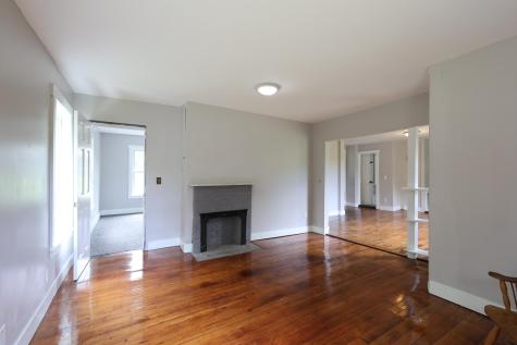 1146 Post Road Bowdoinham ME 04008