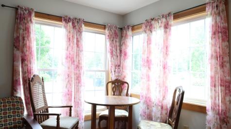 1146 Post Road Bowdoinham ME 04008