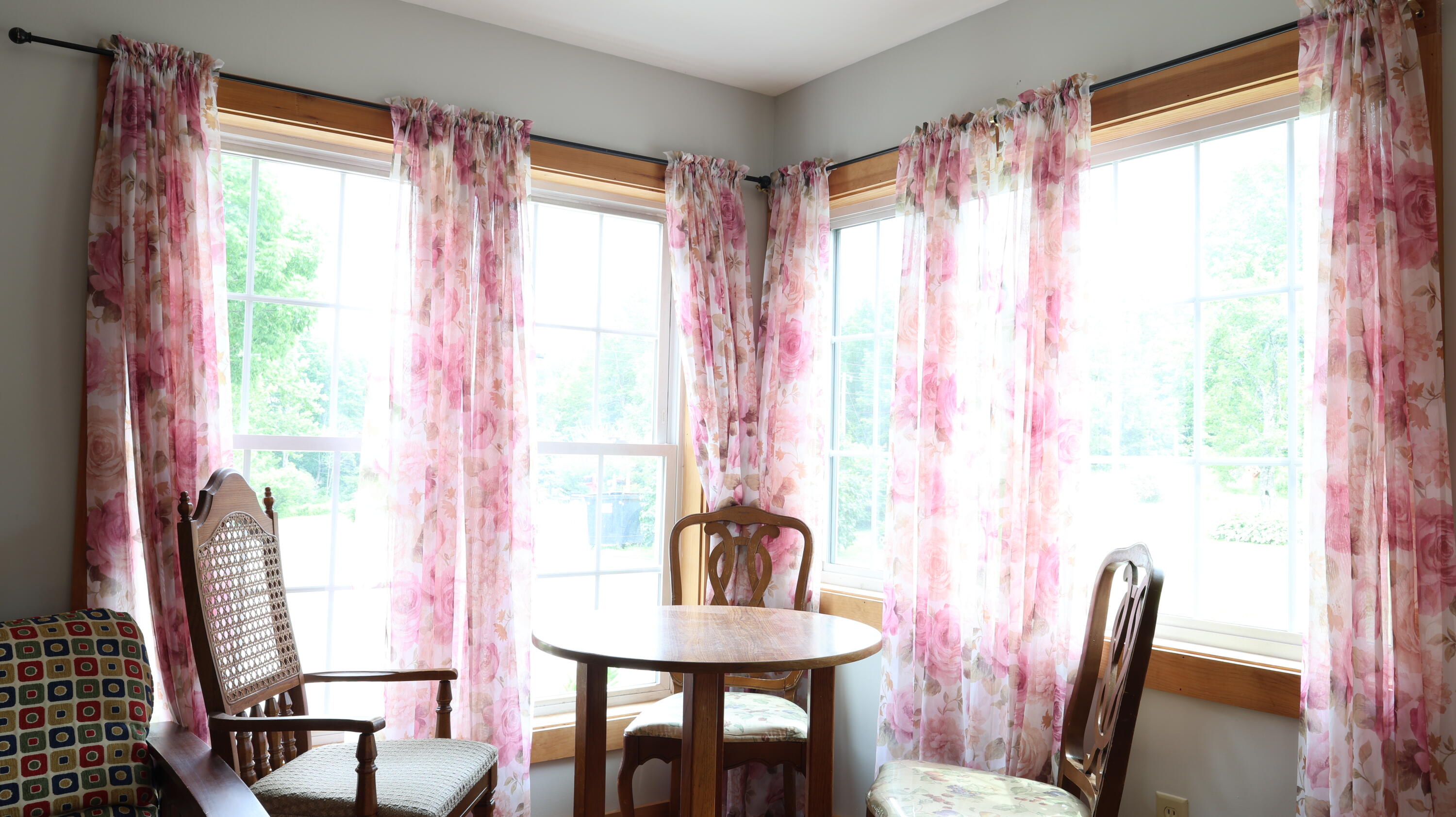 1146 Post Road Bowdoinham ME 04008